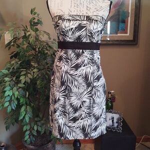 💥3/$20 H&M Black White Strapless Dress Size 8!